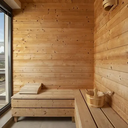 Luna With Jacuzzi, Sauna And Private Pool *