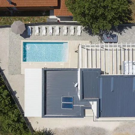 빌라 Luna With Jacuzzi, Sauna And Private Pool *