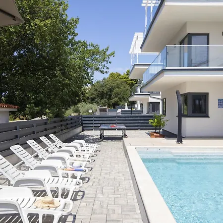 Villa Luna With Jacuzzi, Sauna And Private Pool