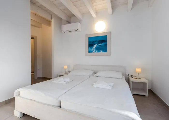 Luna With Jacuzzi, Sauna And Private Pool *