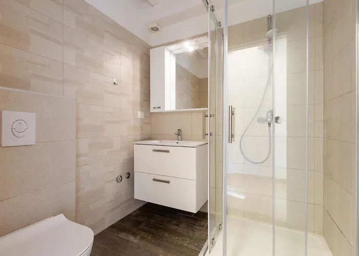 Luna With Jacuzzi, Sauna And Private Pool